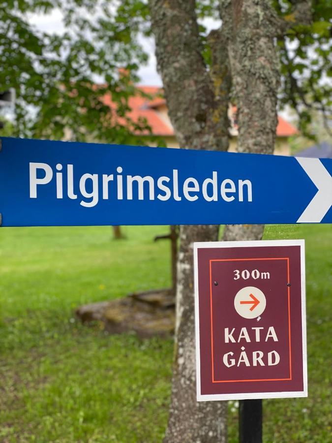 Klostergardens Vandrarhem Varnhem エクステリア 写真