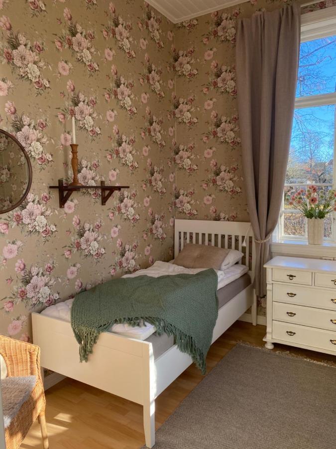 Klostergardens Vandrarhem Varnhem エクステリア 写真