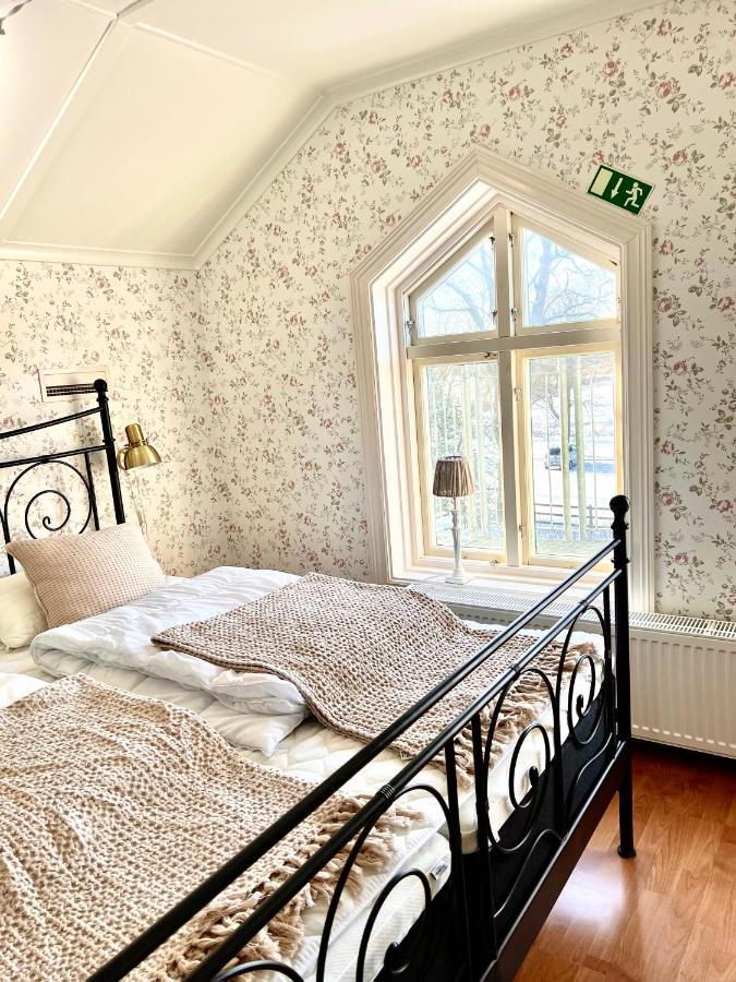 Klostergardens Vandrarhem Varnhem エクステリア 写真